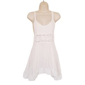 NEW LF Native Rose White V Neck Crochet Boho Halter Neck Mini Dress Size 4